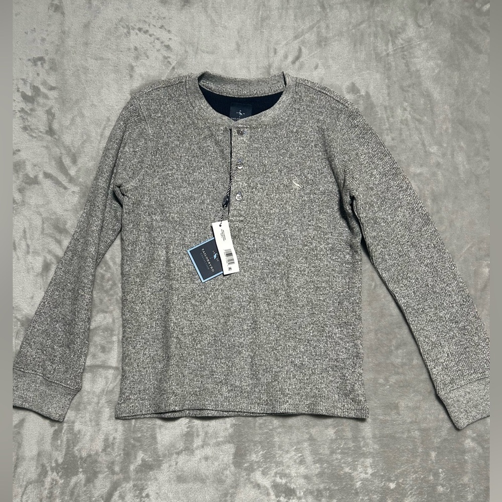 NWT Tailorbyrd Long Sleeve Henley Shirt Boys 10-12 Medium Grey